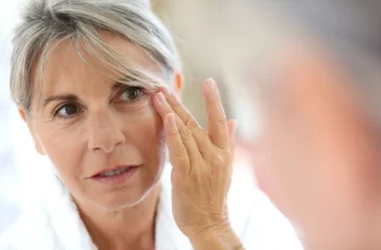 What Makes Mature Skin Look Dull