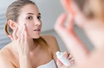 What Skincare Tips Can Help You Manage Dark Spots