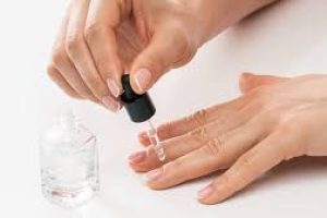 5 Cuticle Oil Substitutes That Are Dermatologist-Approved (sc)