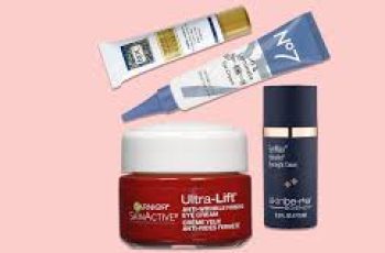 Retinol and Eyelids: Anti-Aging Skincare for Delicate Areas