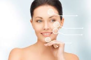 Understanding the Role of Oils in Skincare: Benefits and Best Picks for Your Skin Type Understanding the Role of Oils in Skincare: Benefits and Best Picks for Your Skin Type