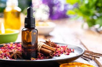 Lavender Oil in Skin Care: Natural Healing or Hidden Irritant? Lavender Oil in Skin Care: Natural Healing or Hidden Irritant?