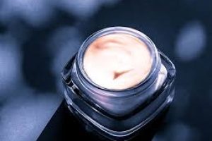 Panthenol in Skin Care: Benefits, Uses, and Why It’s Effective
