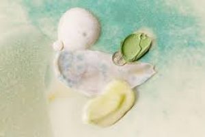Parabens in Skincare: FDA Regulation, Legal Challenges, and the Clean Beauty Movement