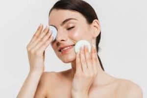 Using Niacinamide to Control Acne and Boost Skin Health