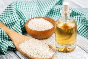 Sesame Oil in Skin Care: Benefits, Uses, and Considerations for Your Skin