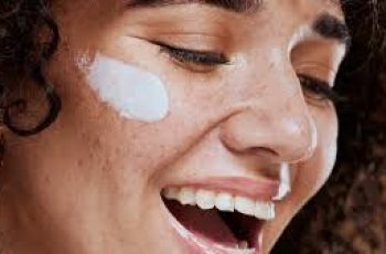 Fighting Skin Aging by Targeting Cellular Senescence in Skincare Fighting Skin Aging by Targeting Cellular Senescence in Skincare