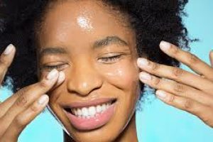 Dermatologists’ Top 10 Lotions for Healing Dry, Itchy Skin