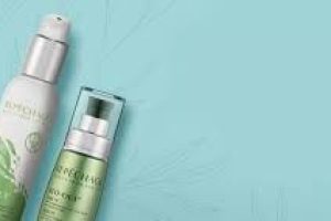 Squalane in Skincare: Your Ultimate Moisturizing Ingredient Explained