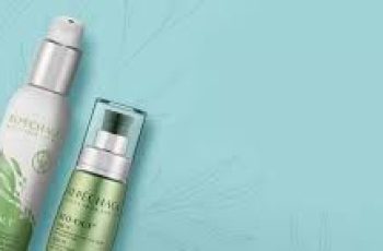 Squalane in Skincare: Your Ultimate Moisturizing Ingredient Explained