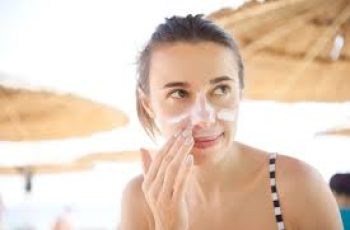 Iron Oxide: Block Blue Light, Prevent Melasma, and Protect Skin