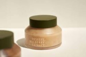 Glow Naturally: The Skincare Power of Mulberry Extract