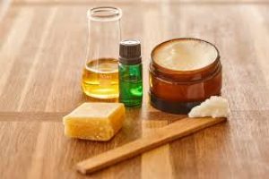 The Skincare Power of Macadamia Oil Explained Simply