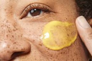 How to Support Your Skin While Waiting for Retinol Results