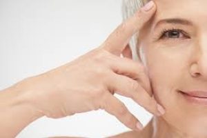 Sagging Skin: Causes, Treatment Options, and How to Keep Your Skin Firm