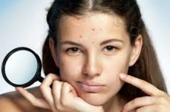 Skincare Survival Guide for Hormonal Changes in Adulthood Skincare Survival Guide for Hormonal Changes in Adulthood