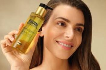 Cleansing Oil: A Gentle Skincare Essential for All Types