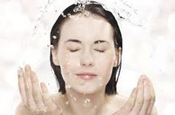 Double Cleansing Basics: Clean Deeper Without Stripping Your Skin Double Cleansing Basics: Clean Deeper Without Stripping Your Skin