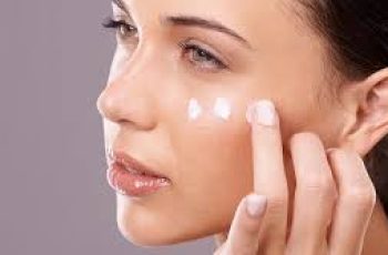 Essential Skin Care Tips to Fade and Manage Dark Spots Essential Skin Care Tips to Fade and Manage Dark Spots