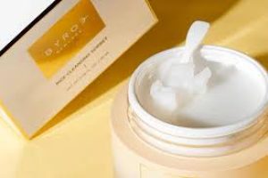 Understanding Skincare Product Expiry: How to Keep Your Skin Safe