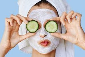 Chilled Skincare Secrets: How Cold Routines Boost Your Glow