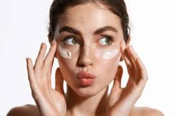 The Ultimate Guide to Oil-Free Moisturizers for Every Skin Type
