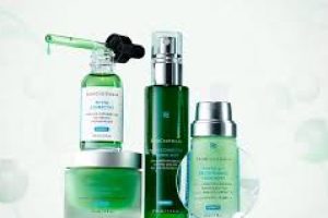 Ferulic and Azelaic Acids: Powerful Skincare Duo Explained