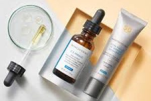 Double Defense: Ferulic Acid and Niacinamide in Skincare