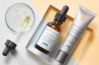 Double Defense: Ferulic Acid and Niacinamide in Skincare