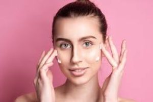 Safe Skincare Tips: Lactic Acid Meets Granactive Retinoid