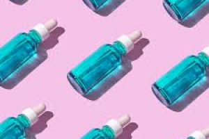 Mandelic Acid and Retinol: Can They Be Used at the Same Time?