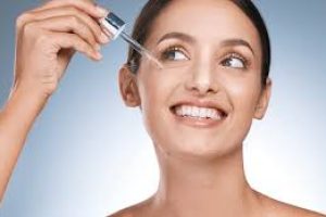 How to Use Eye Serum Right for Glowing Skin