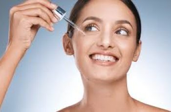 How to Use Eye Serum Right for Glowing Skin